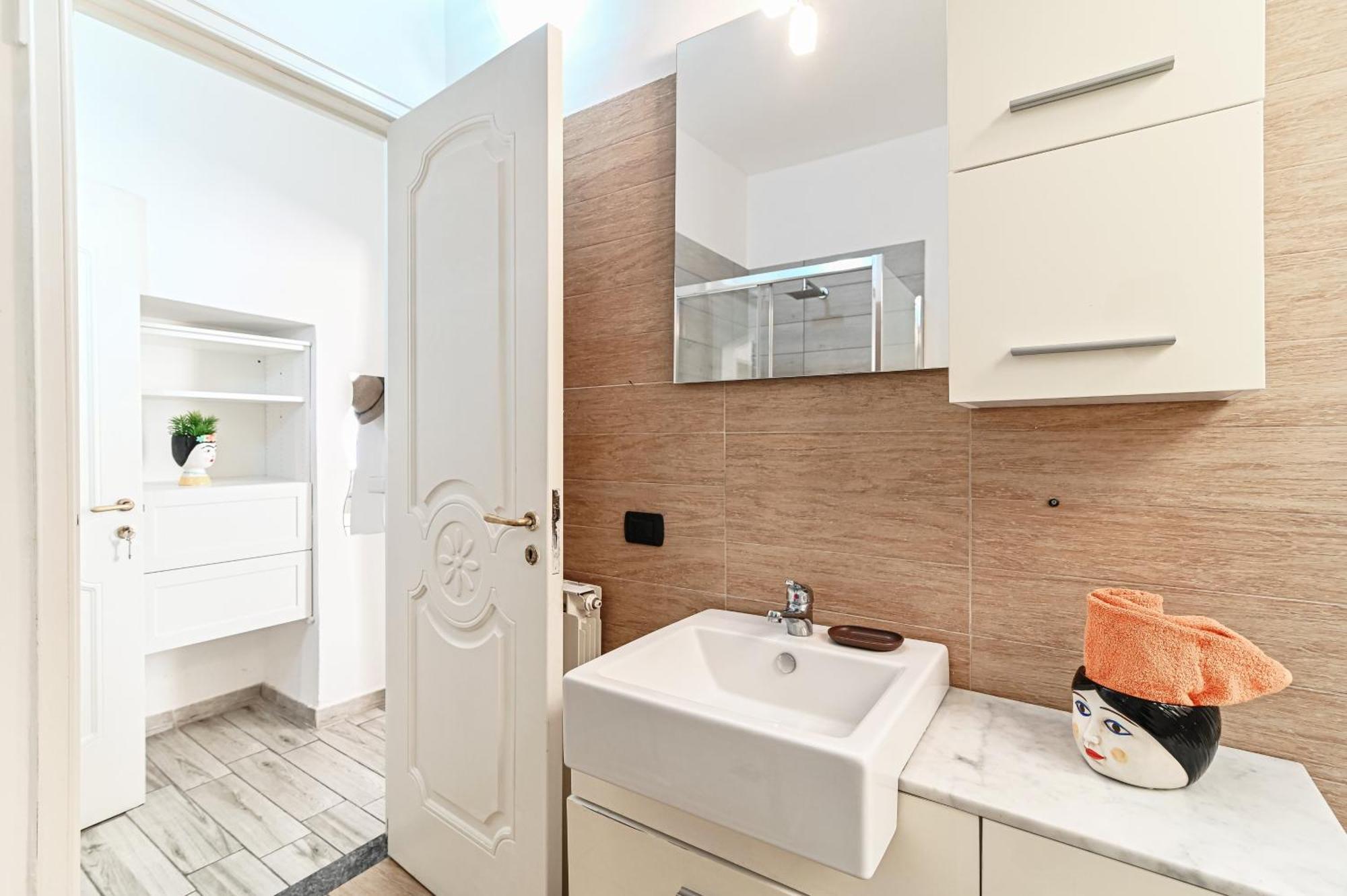 Joivy Al Duomo Guest House Como Ngoại thất bức ảnh
