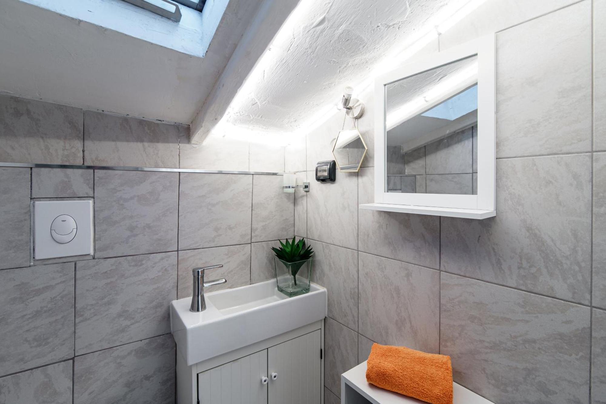 Joivy Al Duomo Guest House Como Ngoại thất bức ảnh
